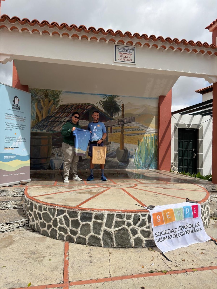 SERPE_ReuPed's tweet photo. Súmate al reto Pinguirunner. Airam lo está consiguiendo!!💪🏻💪🏻💪🏻 Objetivo: beca de investigación para SERPE 💊🔬📊📚 
Estamos contigo
#232 Reto Tenerife 
https://t.co/ziQfvSrvg3 https://t.co/eWthG8GFf8