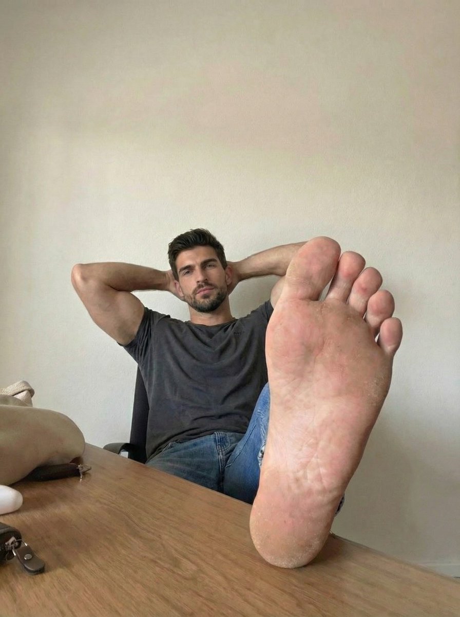 Master Alex tweet media