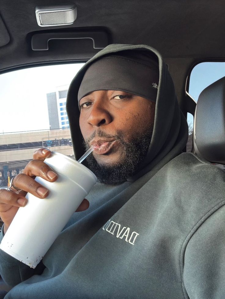 💀 ShadowReign tweet media