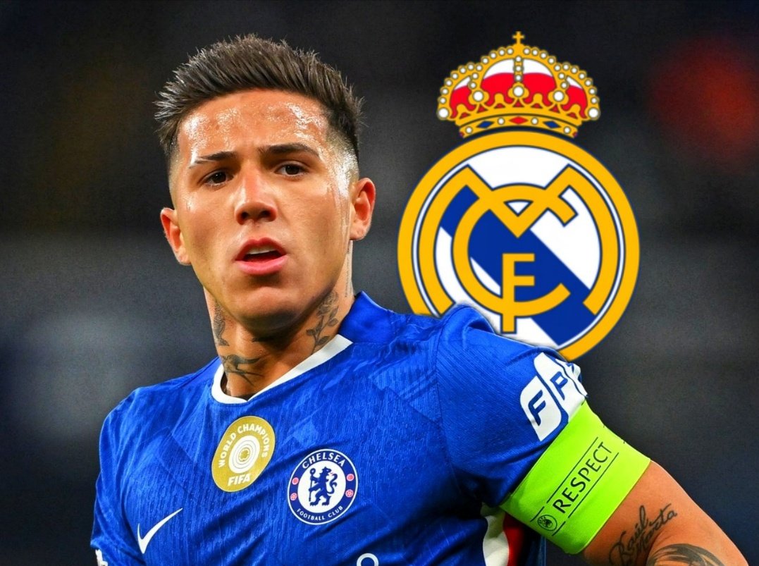 jonirajoy's tweet photo. Enzo Fernández sobre los rumores que lo vinculan con Real Madrid para la próxima temporada: "No hay charlas con Real Madrid. Cero. Estoy enfocado en Chelsea, y en los últimos partidos que quedan. Después de la Copa del Mundo se verá". #chelsea #realmadri̇d #enzofernandez https://t.co/UugDAQYGSX
