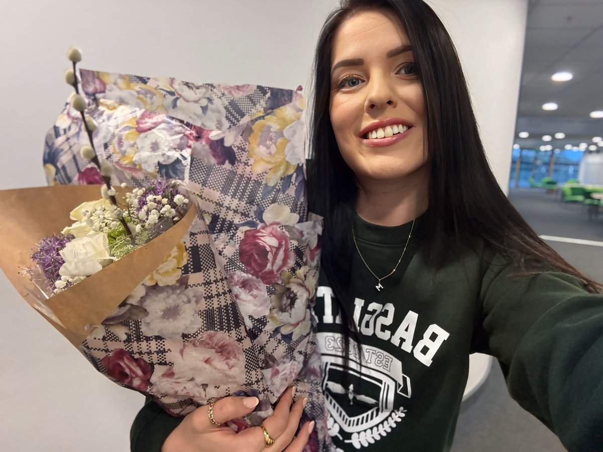 Miss M. Larsen tweet media