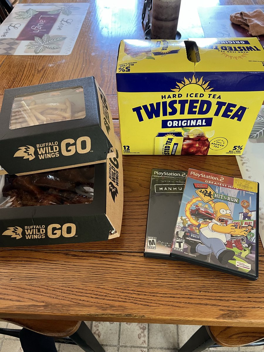 lunar raven tweet media