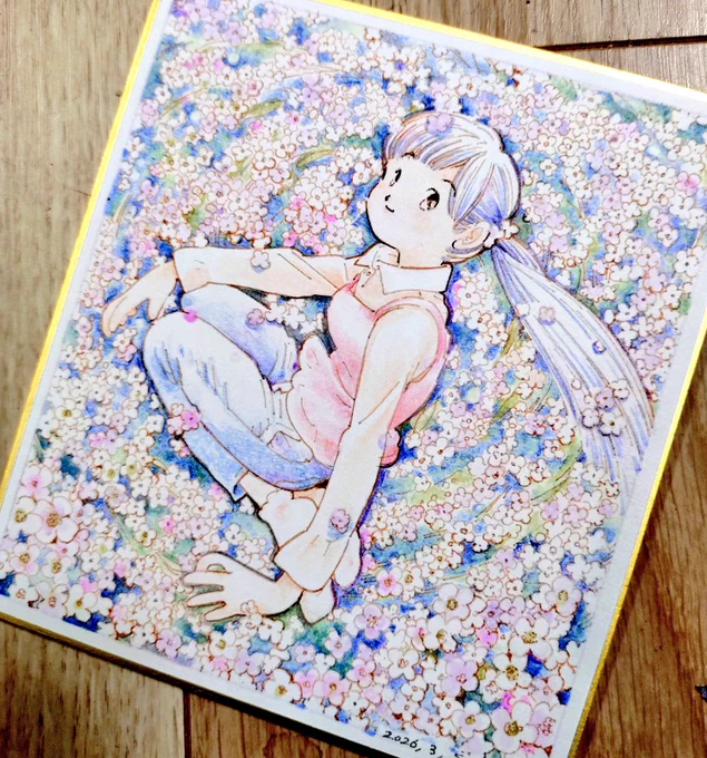 おはようございますす朝の再掲のお時間です。 「スイートアリッサム」 ミニ色紙です。左:スキャン、右:スマホカメラですが、右の方が原画に近いかなあ。 元々の絵の色が暗かったですね 本日も良い1日を!