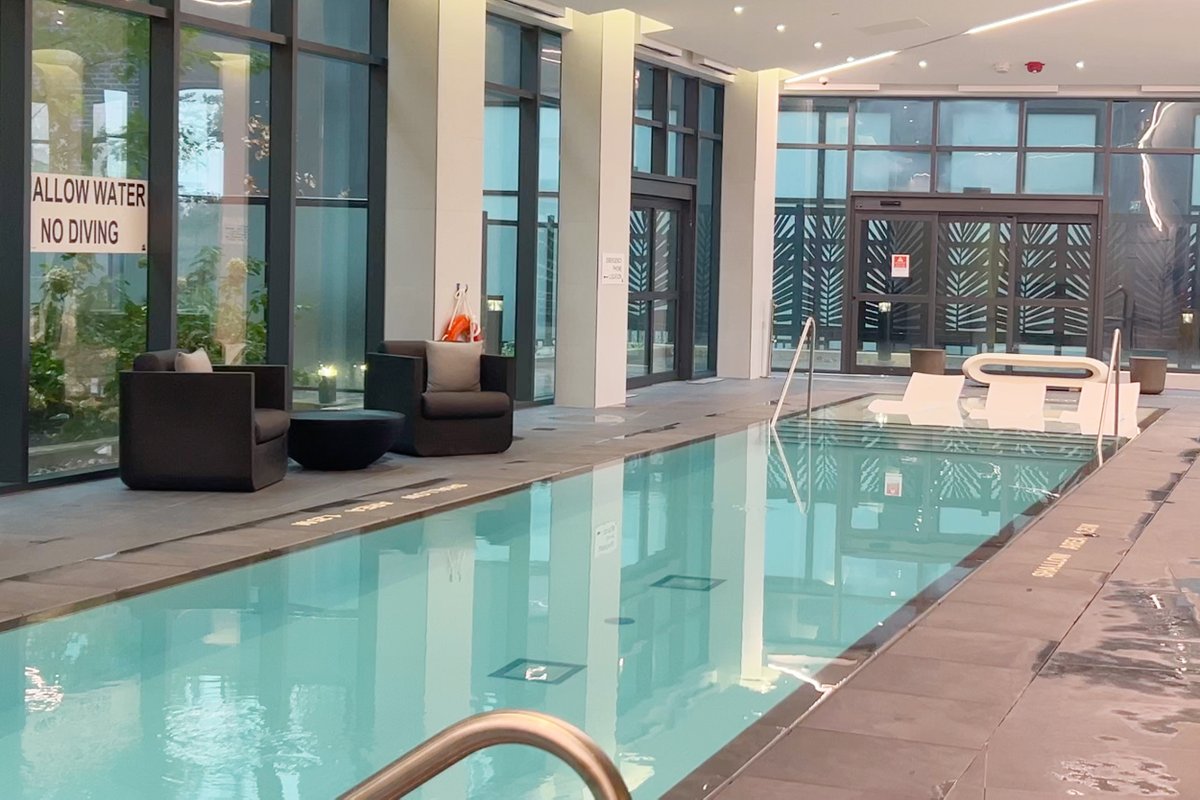 LakeviewTeam's tweet photo. ✨Just Listed in #Oakville✨

📍512-2450 Old Bronte Road

This is your chance to own a 2-bedroom 2-bathroom suite in one of Oakville’s best buildings ‘The Branch’. Resort-style amenities and great location!

#JustListed #condo #home #condoliving #lakeviewteam https://t.co/8vEVJnZvk1