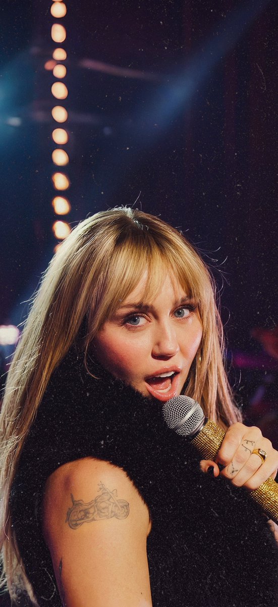 lockscreen ✨ tweet media