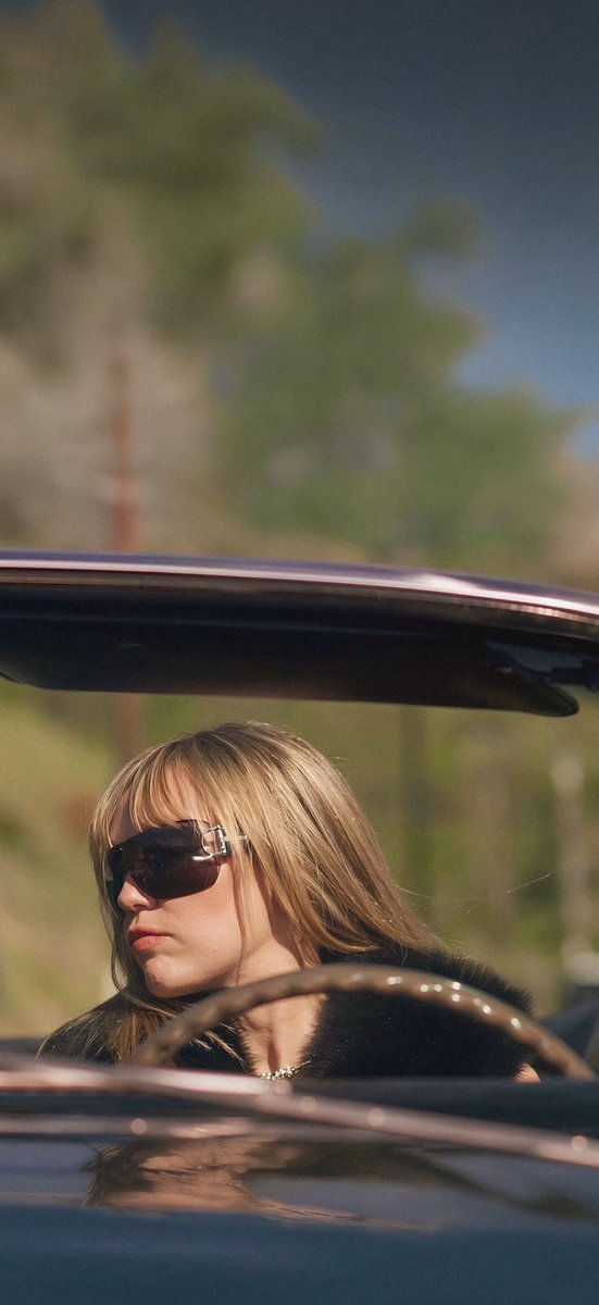 lockscreen ✨ tweet media