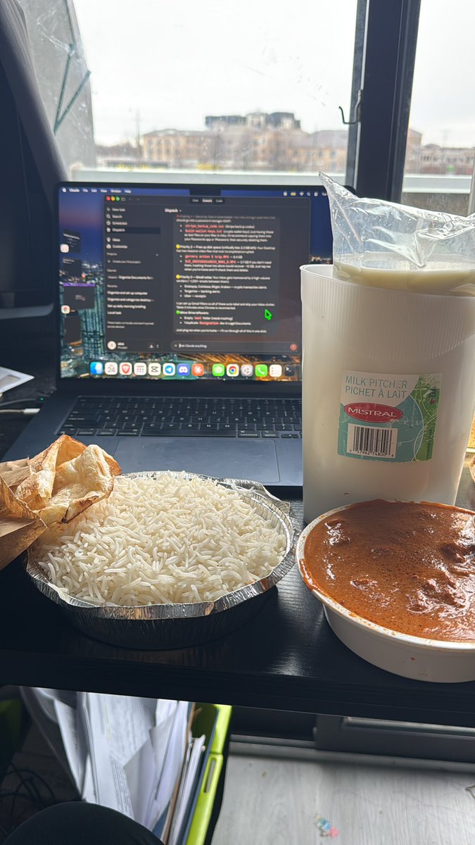 SLICK.skr🐡 tweet media