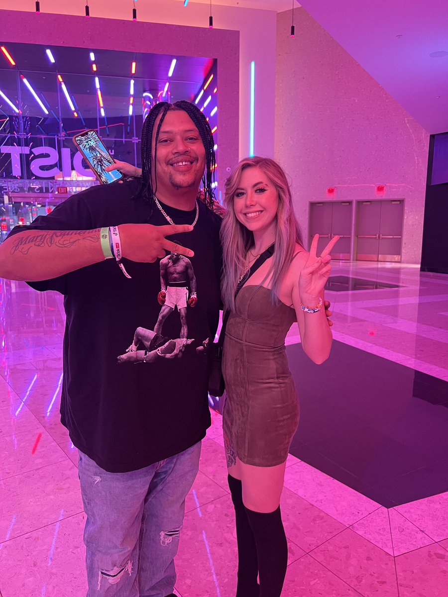 Max Rhyms ✈️ PAX East tweet media