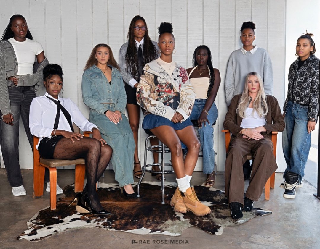 Rae Rose tweet media