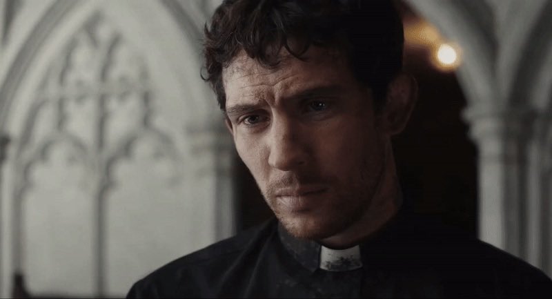 B. ☾⭒.˚ tweet media