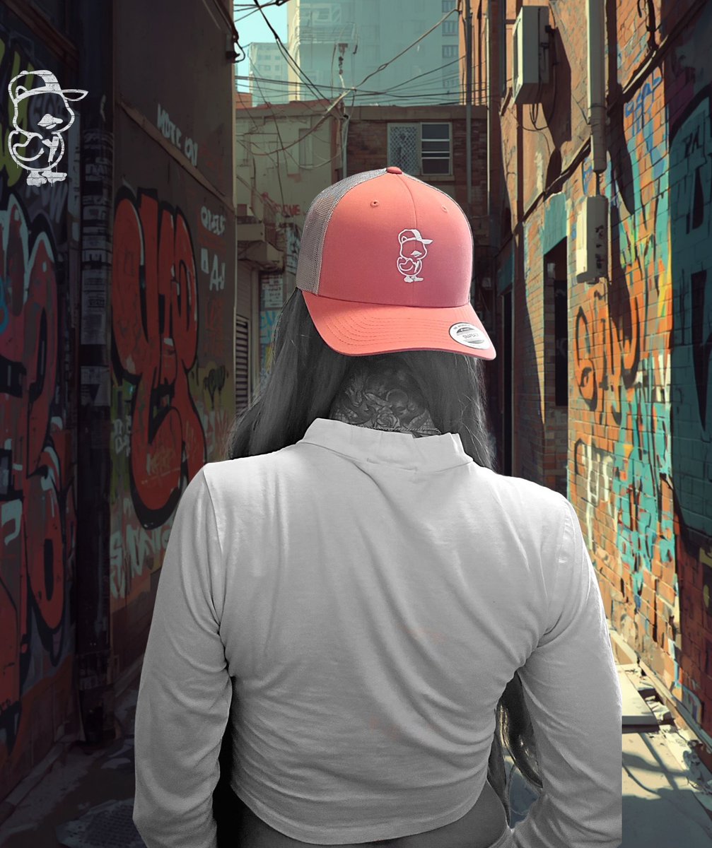 Mrs.YuckyDuck tweet media