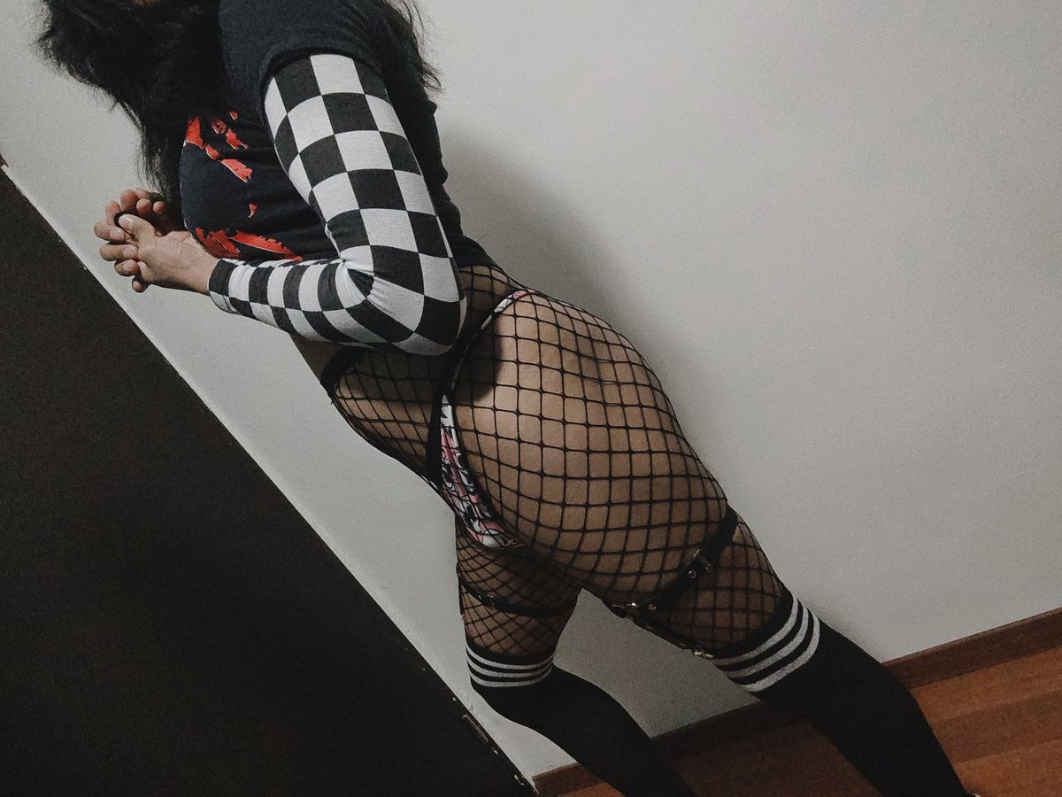 🖤 ABRIL🤍 tweet media