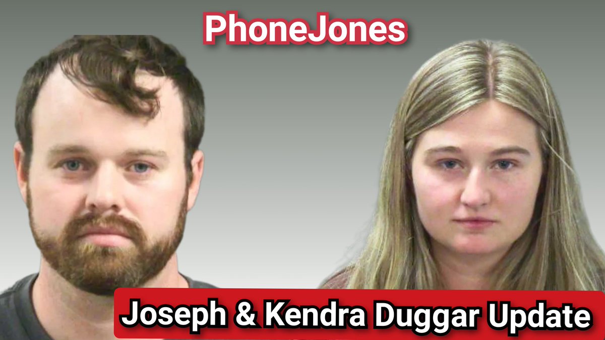 PhoneJones The Unpopular Halloween Girl tweet media