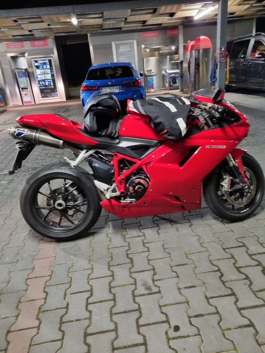 Eftiola Moni 🇮🇹 tweet media