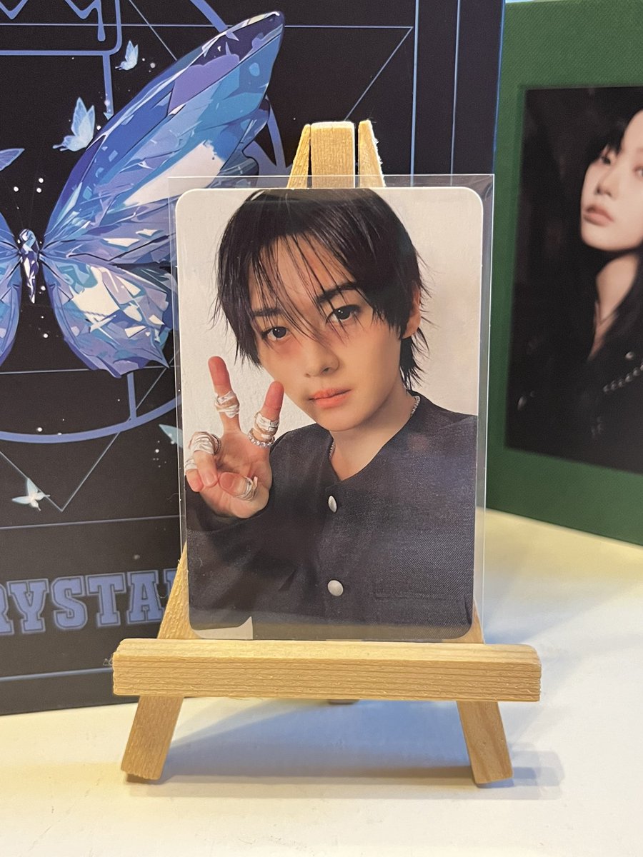 noemi ☾ tweet media