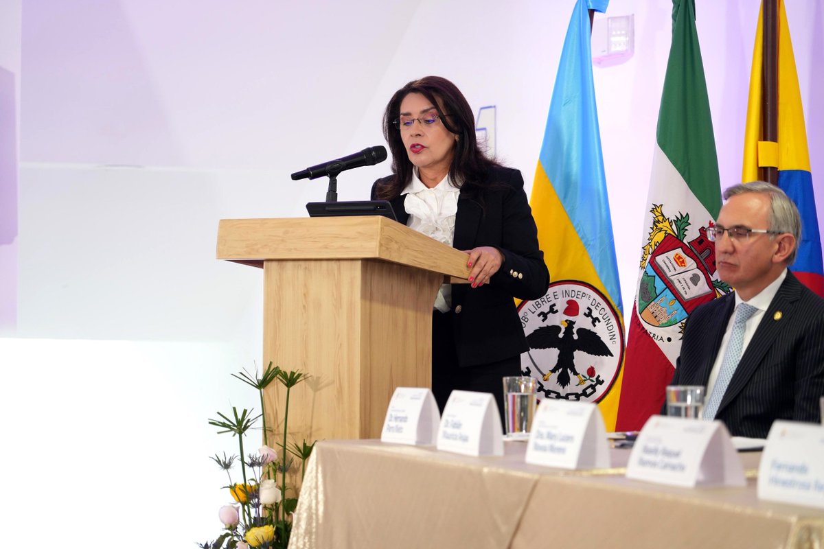 judicaturacsj's tweet photo. #JudicaturaEnLasRegiones | En la entrega del Palacio de Justicia de Zipaquirá, la presidente de @judicaturacsj, Mary Lucero Novoa, destacó que este espacio fortalece el servicio judicial y garantiza condiciones dignas, modernas y accesibles para la ciudadanía. https://t.co/ouAoiJ6tiF