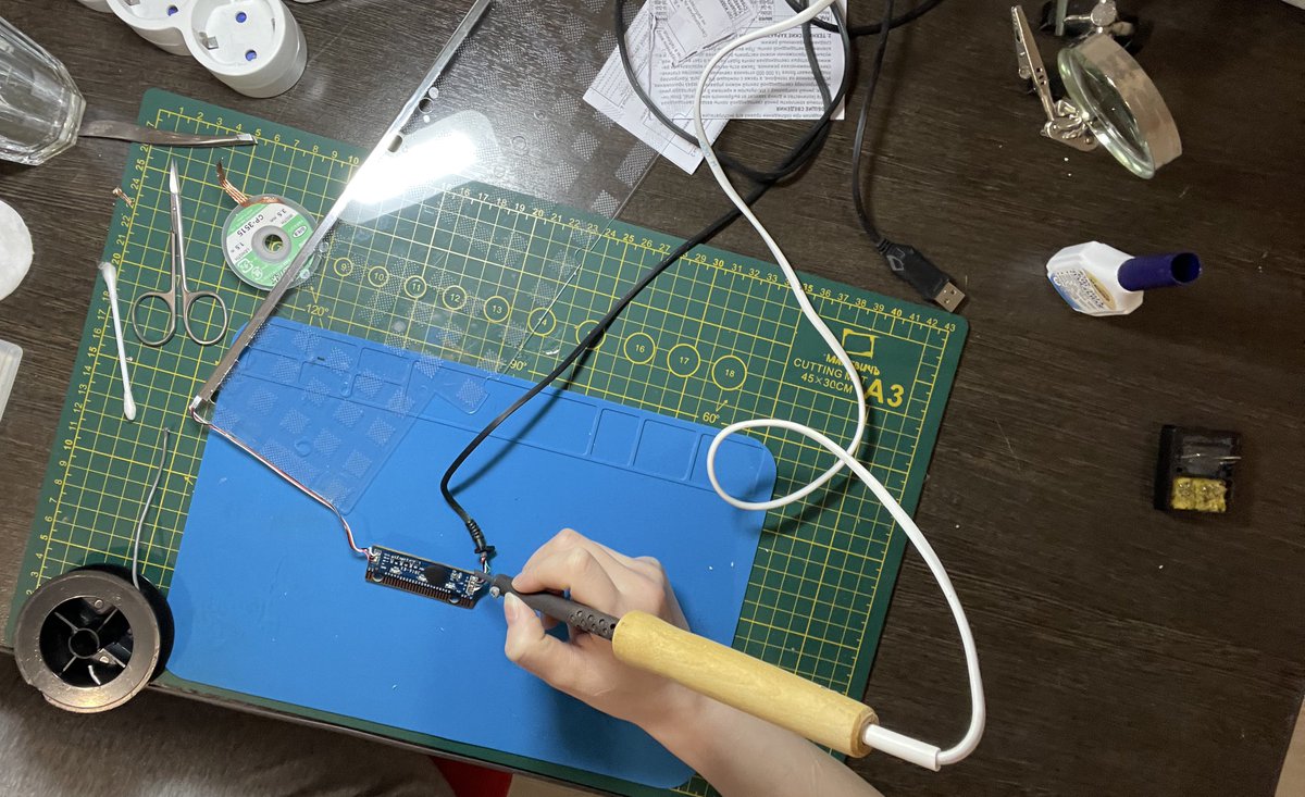 киса tweet media