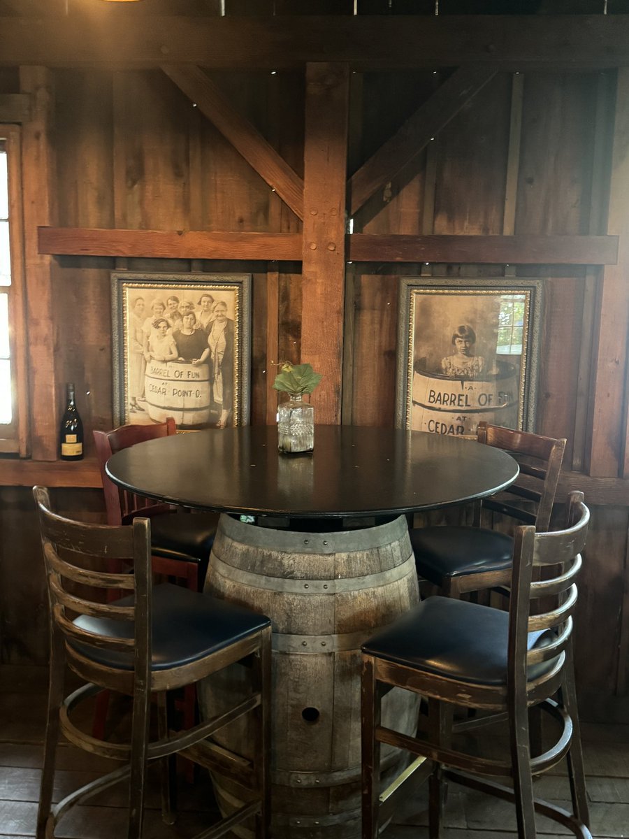 Kerneycation's tweet image. New foodie festival just announced at Cedar Point — and it feels like the return of Frontier Festival 🙌🍺🍷

Frontier Trail vibes this June.

We broke down everything you need to know 👇
🔗 Read: kerneycation.com/2026/03/24/ced…

#CedarPoint #ThemeParkFood