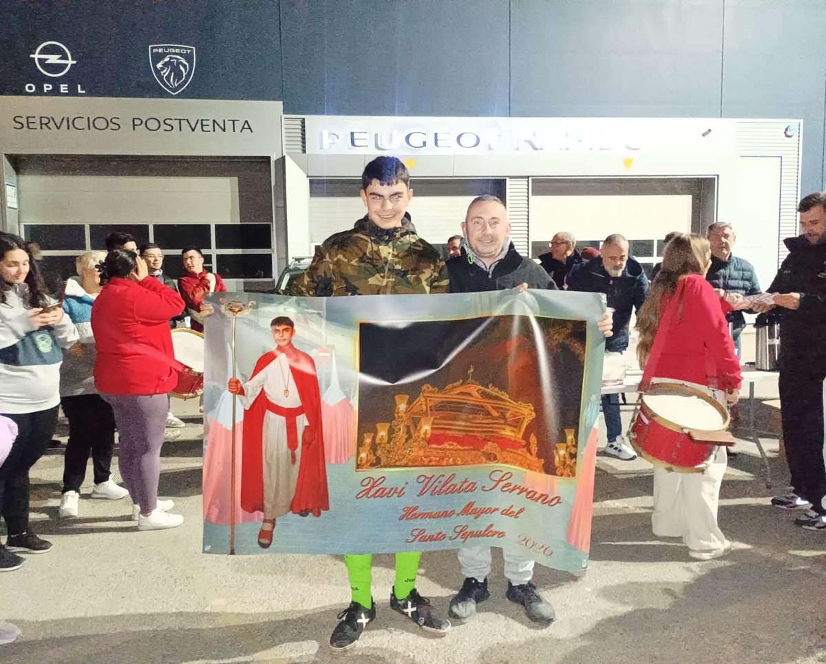 SepulcroTorrent's tweet photo. Esta noche hemos disfrutado de una xocolatà para agradecer a nuestra banda tantos meses de esfuerzo y ensayos.
¡Gracias a todos!  A disfrutar de la Semana Santa . https://t.co/SSXo8JRC46