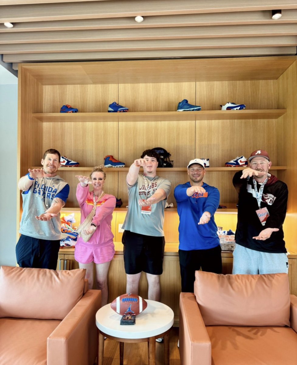 Layton von Brandt🚂 tweet media