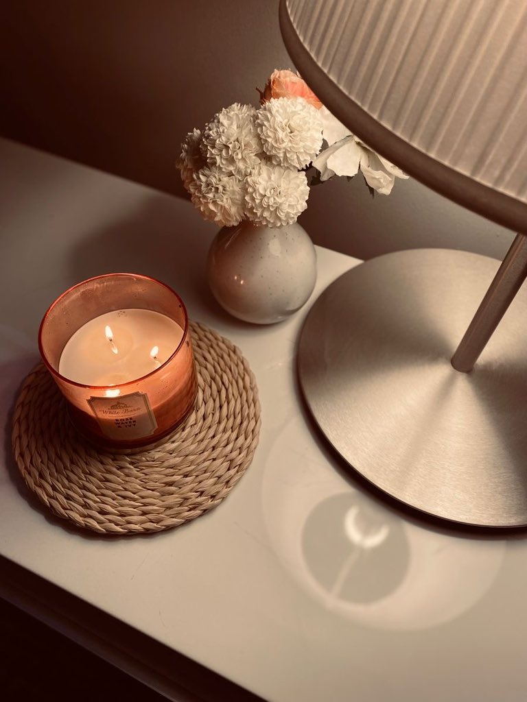 مها🕊️ tweet media