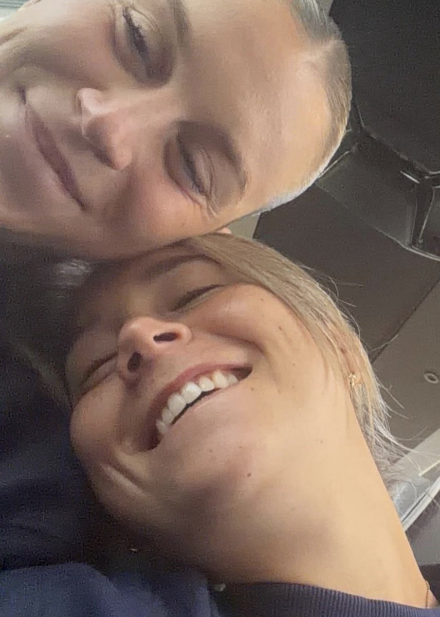 Arsenal Women ⭐️⭐️🏆 tweet media