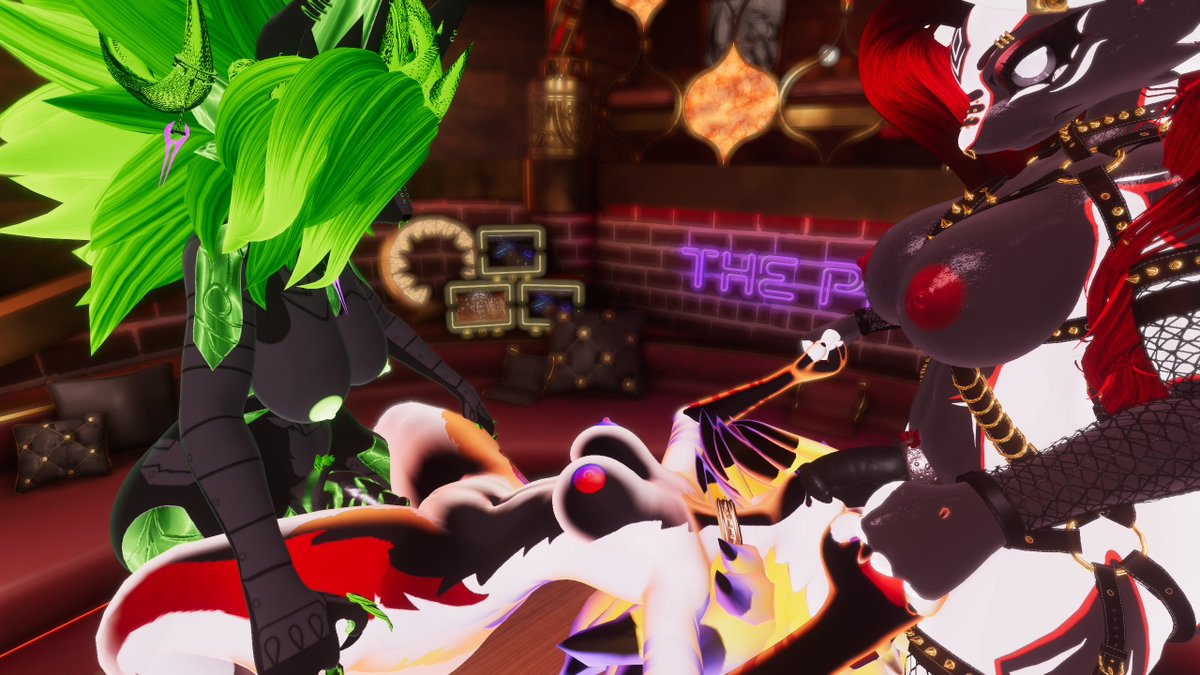 -Texel (at night) tweet media