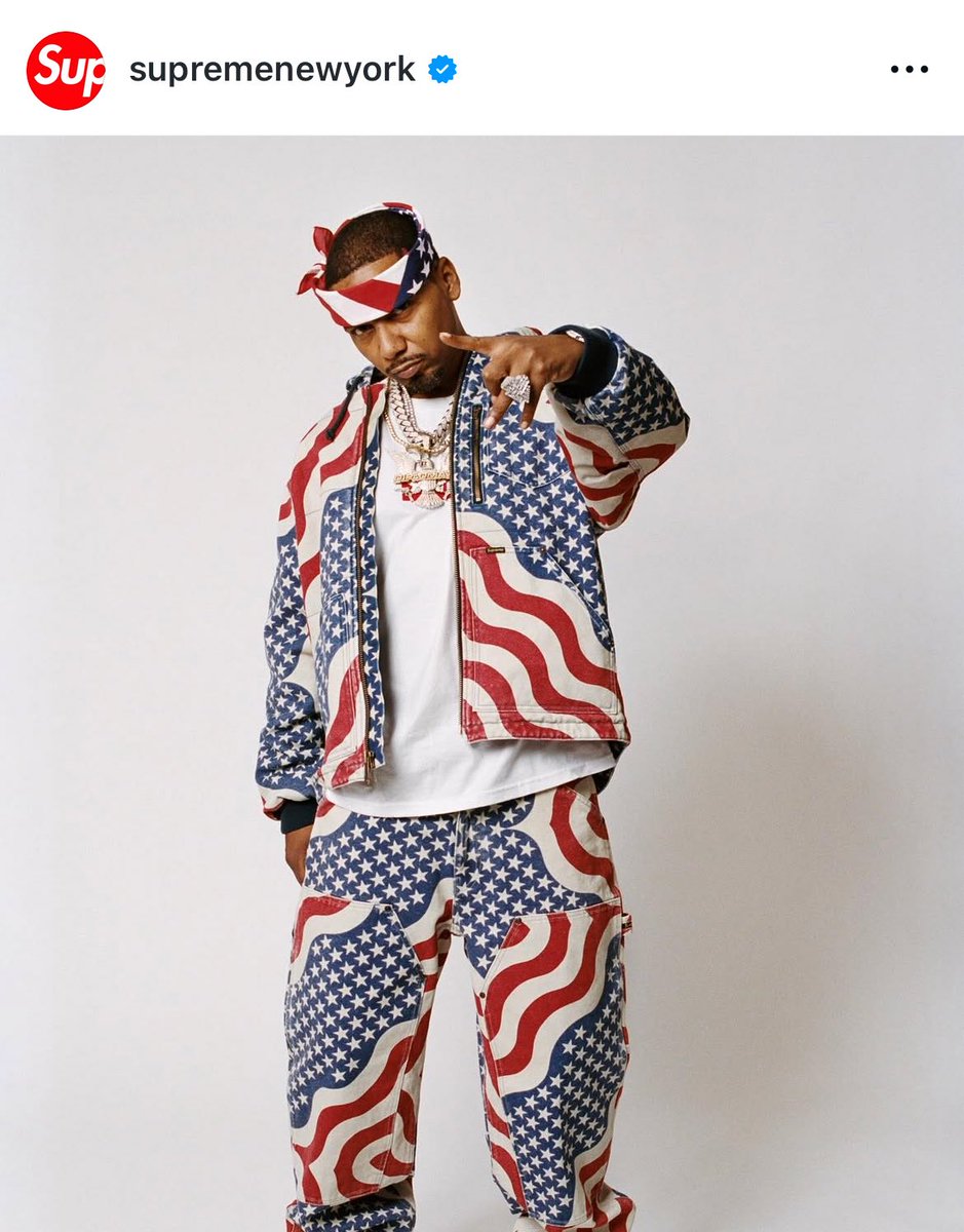 ばにら tweet media