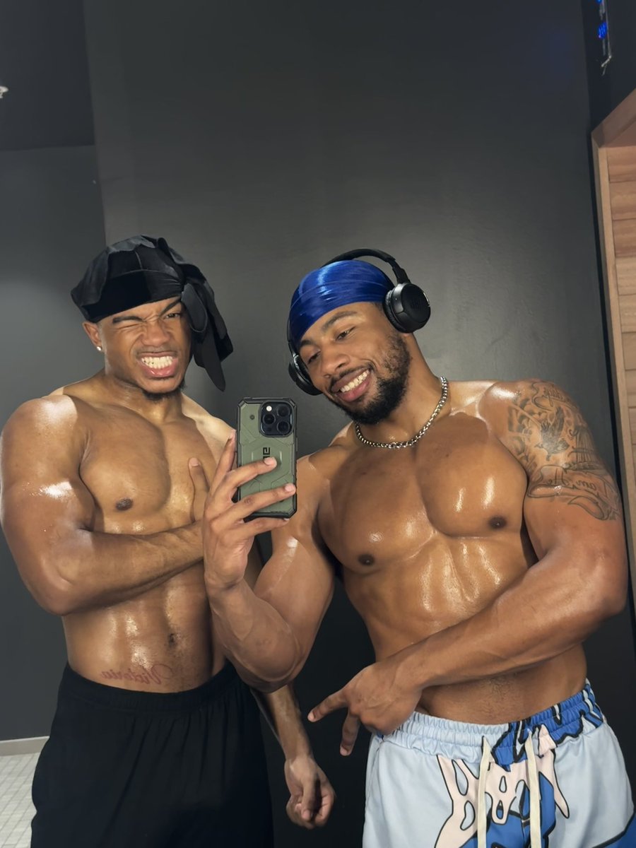 Gavin Roland, MD tweet media