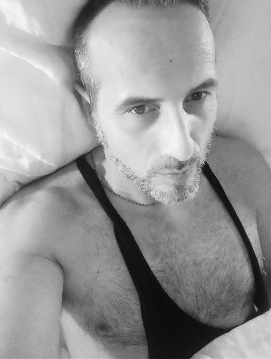 Robespierre tweet media