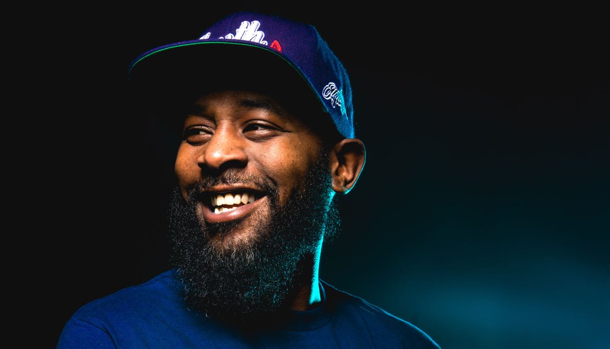 Y.R. Perry tweet media