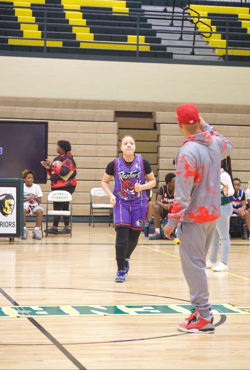 Zora Moore c/o 2030 tweet media