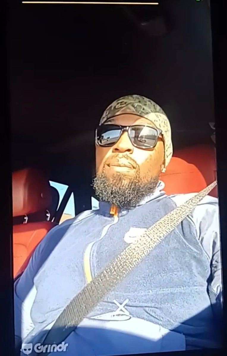 STILLEXPOSED's tweet photo. RICHARD JOSEPH 😂 he’s a truck driver 
#exposed #losangeles https://t.co/7rLhxlGzPa