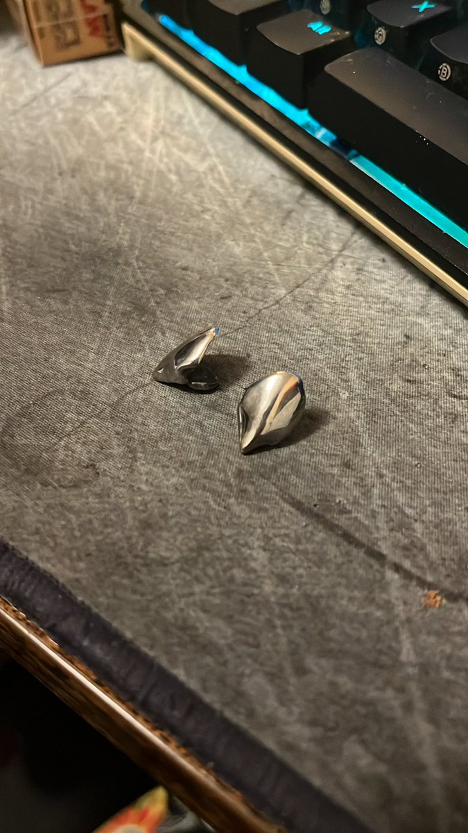 Ava 🌸🏳️⚧️ tweet media