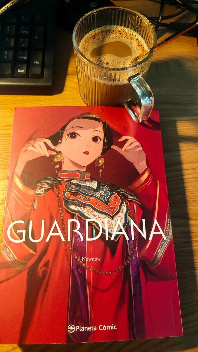 ¿Nacer mujer en el Taiwán del s. XX era una sentencia? 🚫
Analizo 'Guardiana' de Nownow (<a href="/PlanetadComic/">Planeta Cómic</a>). Belleza visual y un crudo retrato de violencia machista y conciencia feminista. 💜
Mi reseña en: shre.ink/LRw6
#ShouNiang  #Nownow #Feminismo
