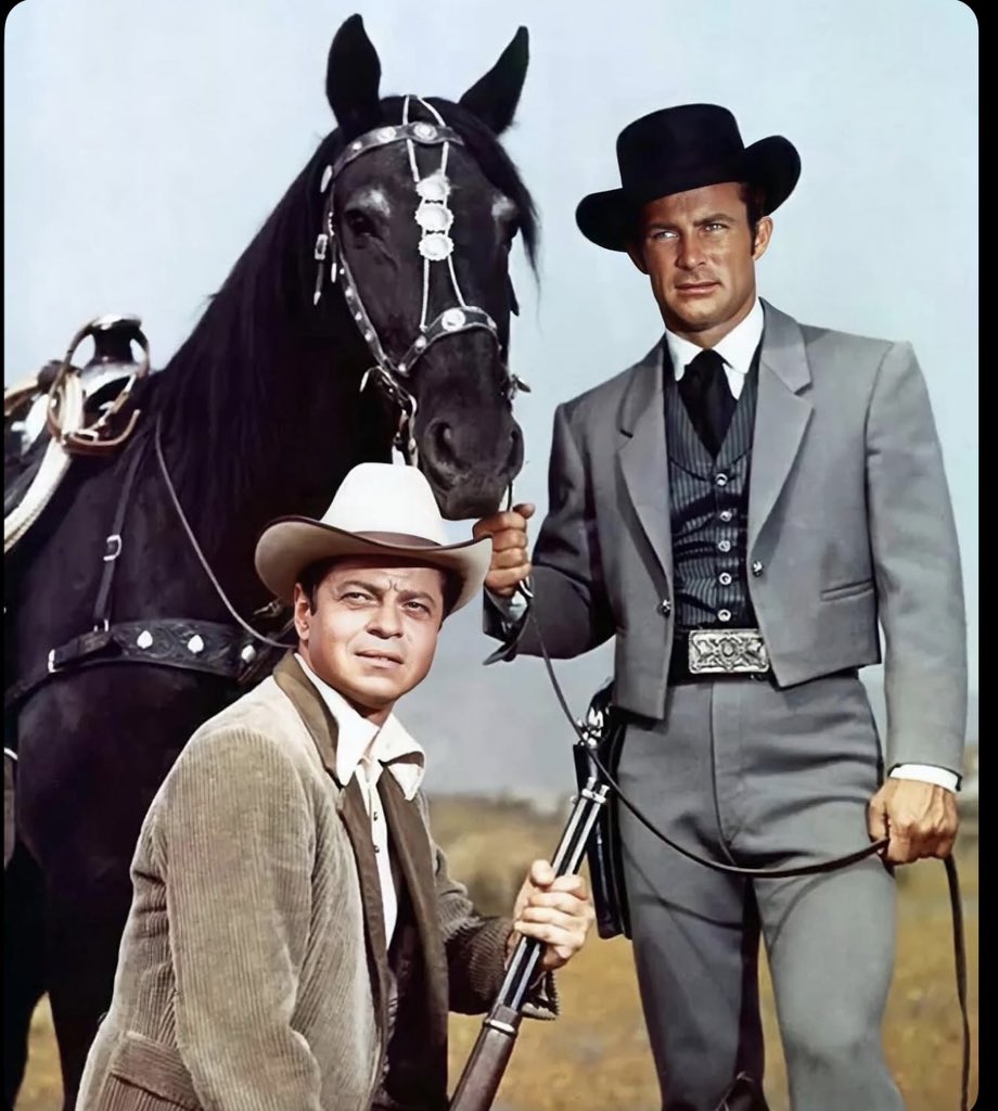 Santiago García tweet media