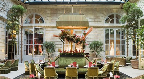 euro_tour's tweet image. ❤泊まってみたい『🇫🇷フランスの #豪華ホテル✨』
➡euro-tour.co.jp/luxury-hotel/f…
「インターコンチネンタル・ボルドー・ル・グラン」　グランテアトルの真向かい、ボルドー歴史地区の中心部に位置する人気の5つ星ホテルです♪ #ボルドー #Bordeaux #InterContinentalBordeaux