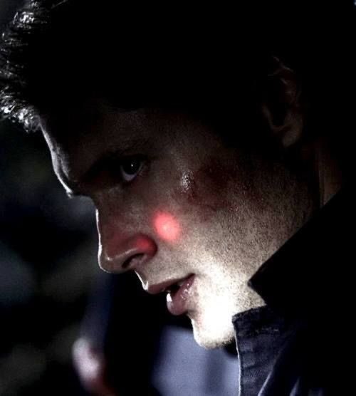 VampmoonJJ's tweet image. Vampire dean and shapeshifter Dean 🤤🤤🤤🤤🤤🤤