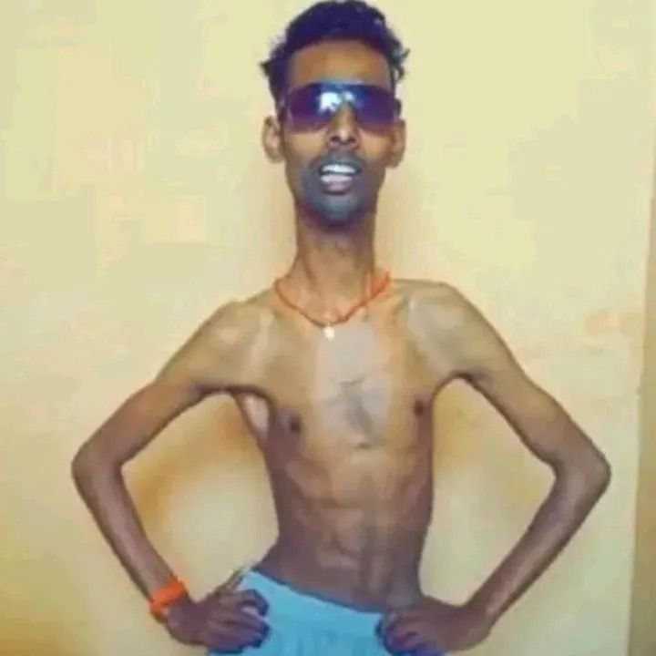 El León Santillán tweet media