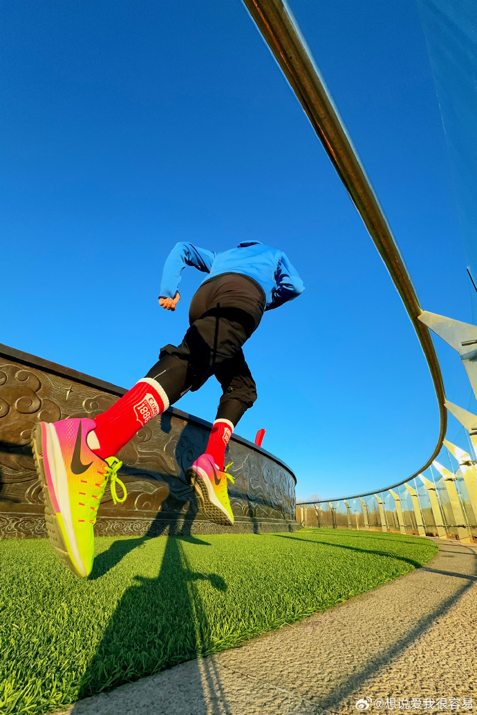 Jon Michael Wong tweet media