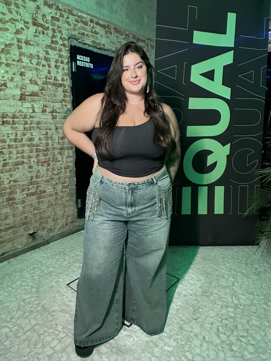 WarnerMusicBR's tweet photo. Olha só que incrível! A nossa diva Bruna Lipiani esteve no @SpotifyBrasil Equal, uma iniciativa que visa promover a visibilidade de mulheres na música! ❤️🤌 https://t.co/fUHQVB5S91