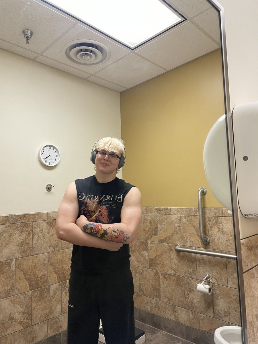 Maximus | Video Editor tweet media