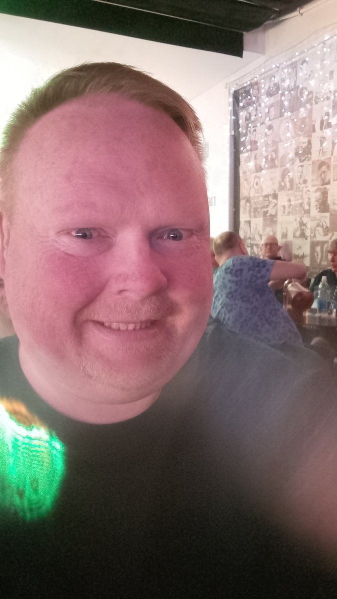 Gary Forster tweet media