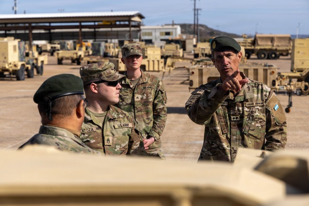 AlfKazan24 tweet media