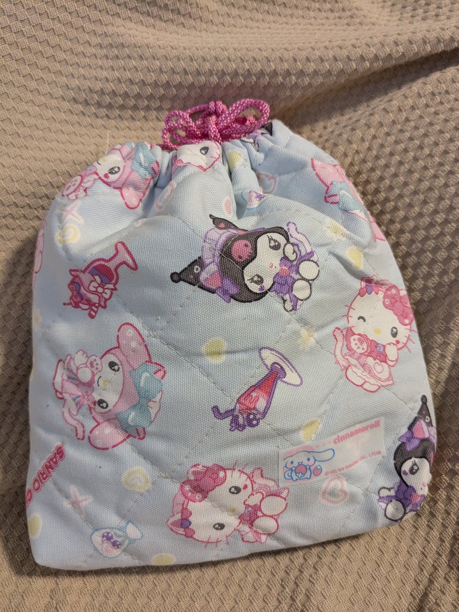 クララ tweet media