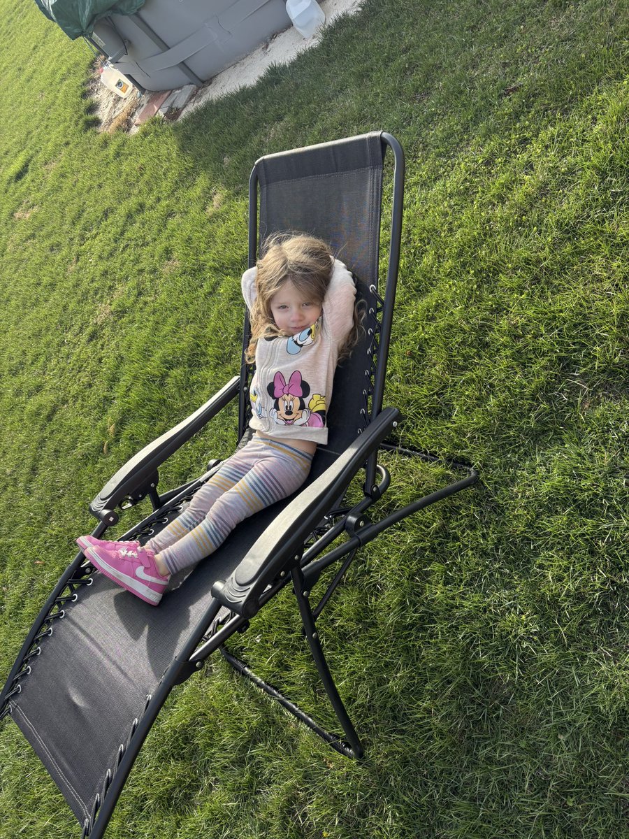 DavWarren3 tweet media