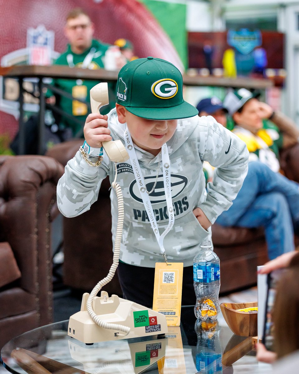 On Location tweet media