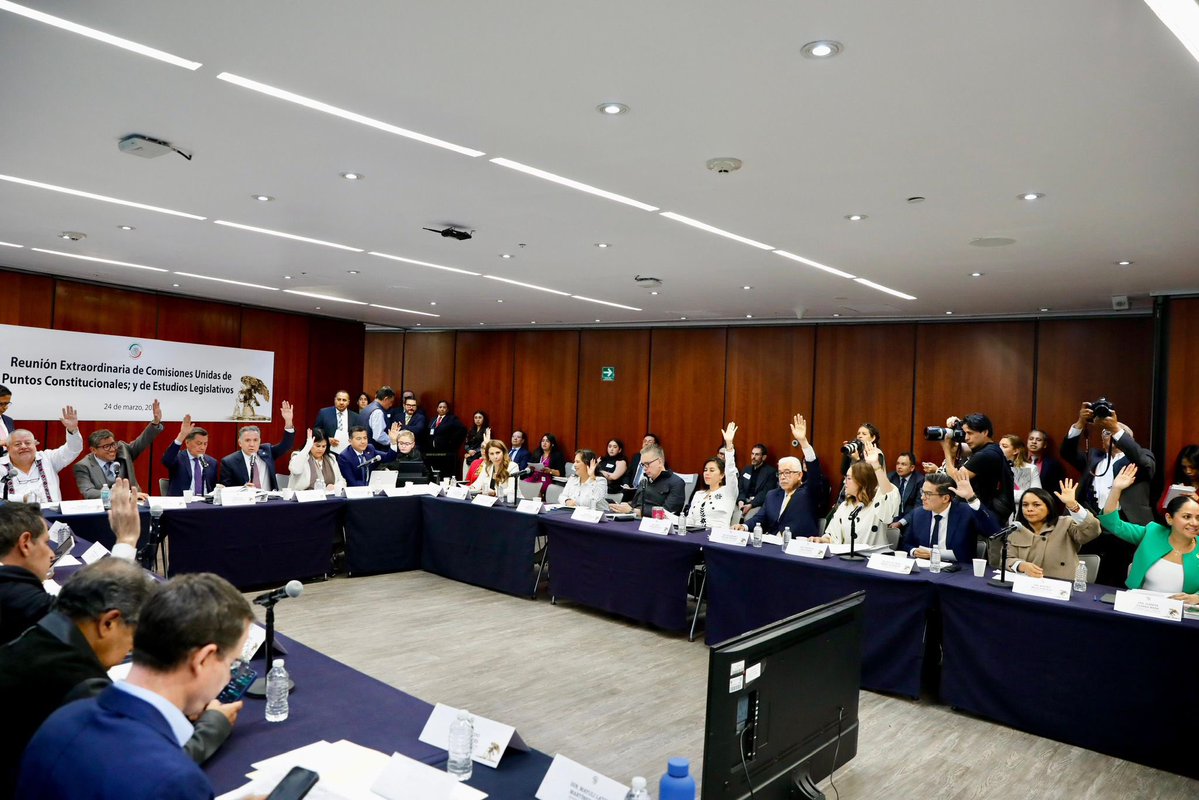 Saúl Monreal tweet media