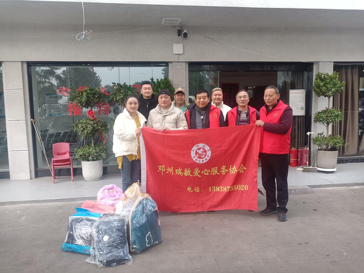 fat gurls tweet media