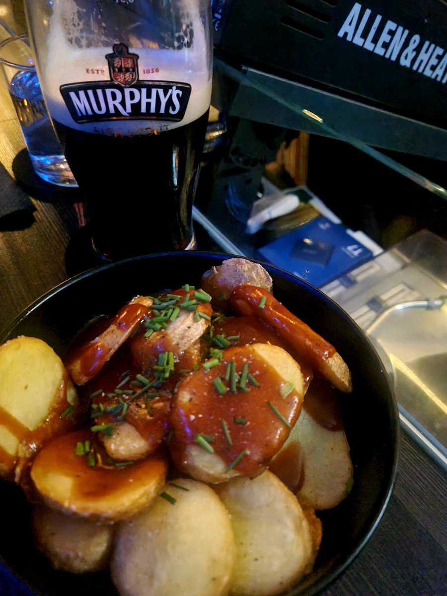 Pera💣21💣 tweet media